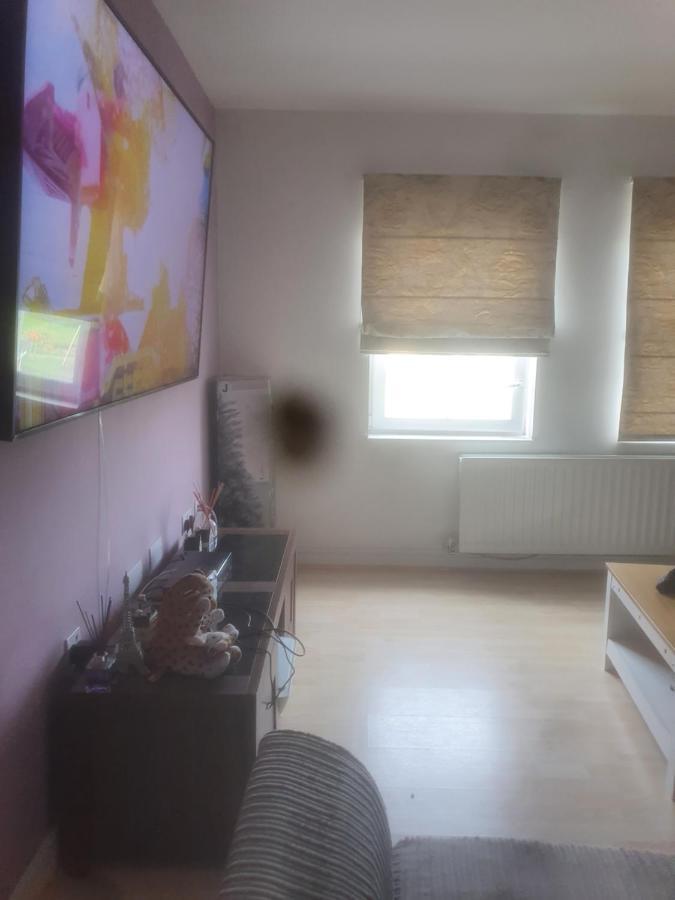 Nice 2 Bed Apartment London Kültér fotó